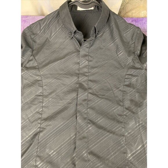 Ge Shan Pin Yue Mens Large Button Down Sleek Polyester Black Angled Stripe Shirt - Picture 5 of 9